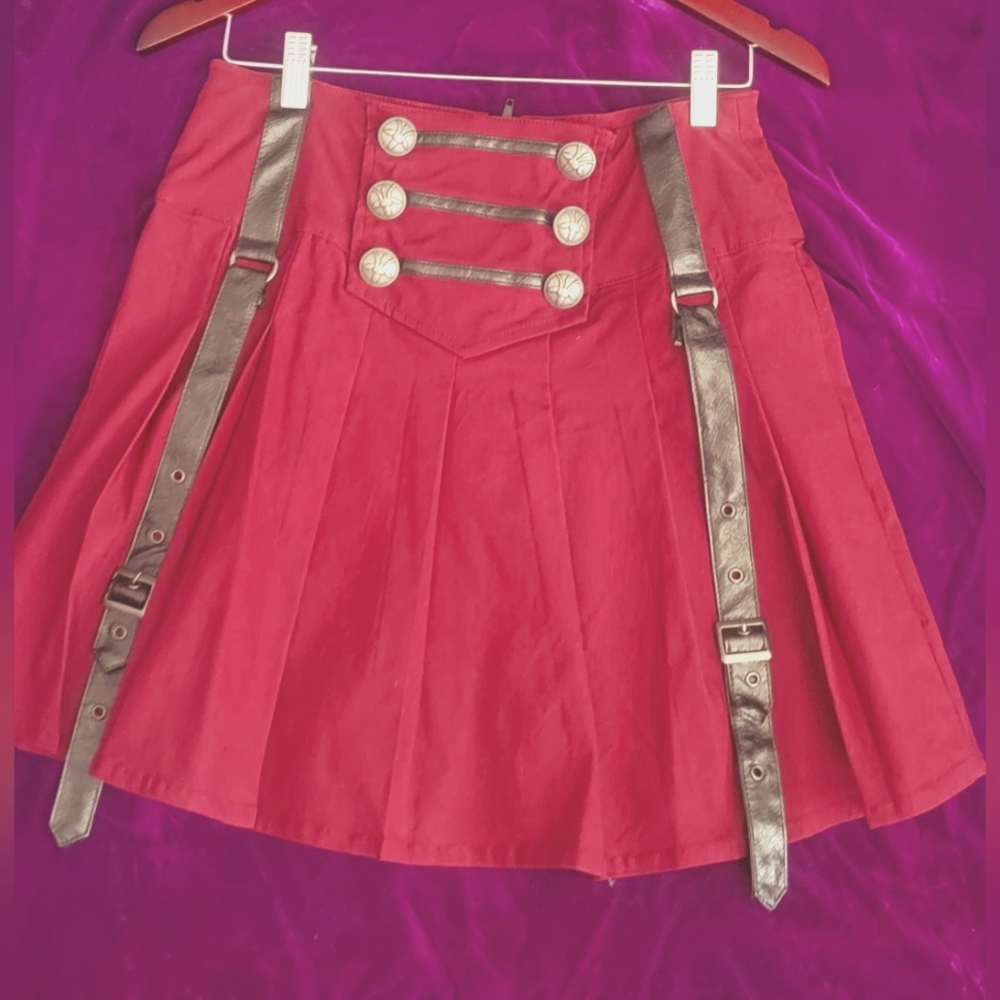 Kill Star 🌟 Dark Alchemy Blood 🩸Pleated Mini Skirt * New* Size L no tags.